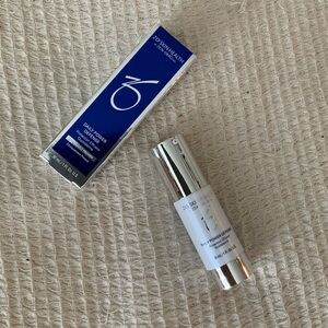 New in box ZO Skin Health Barrier Daily Power Defense Face Serum Treatment